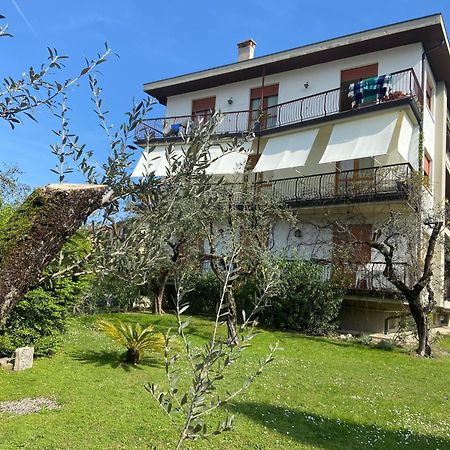 Casa Matilde Apartment Toscolano Maderno Bagian luar foto