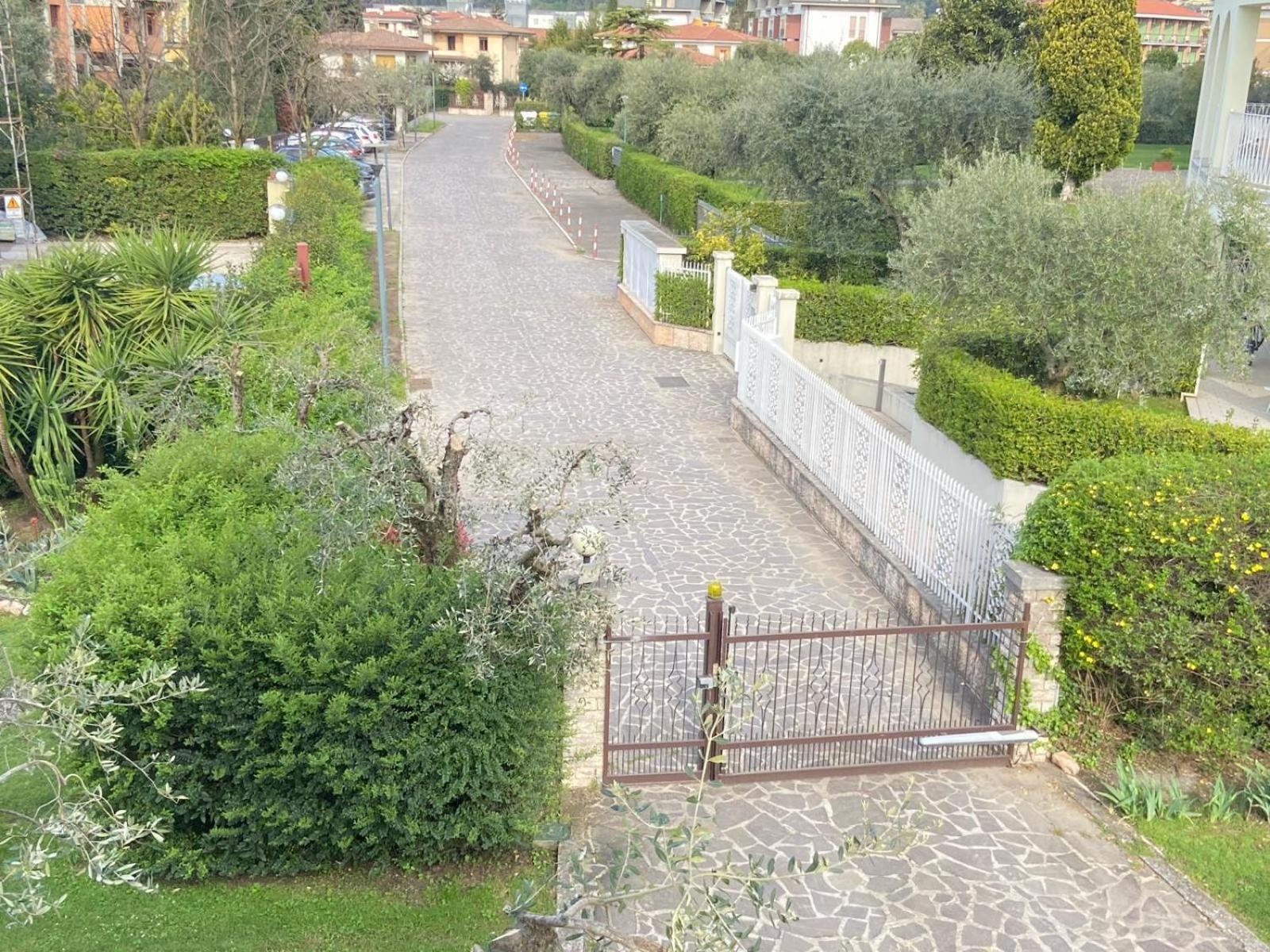 Casa Matilde Apartment Toscolano Maderno Bagian luar foto